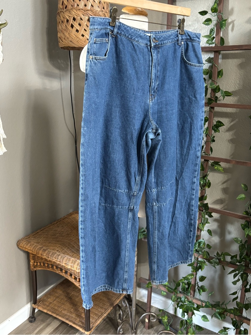 ▪️ALIGNE Mid-rise Rigid Barrel Jeans 36 - Picture 4 of 7
